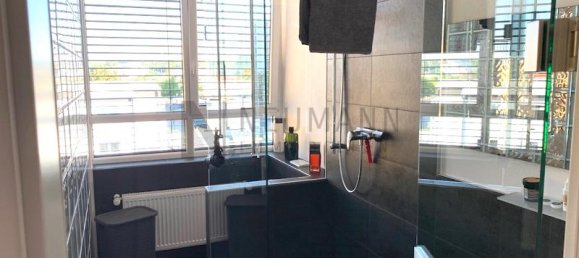 Здание с 21 комнатой в Оффенбах, Германия № 151038 22