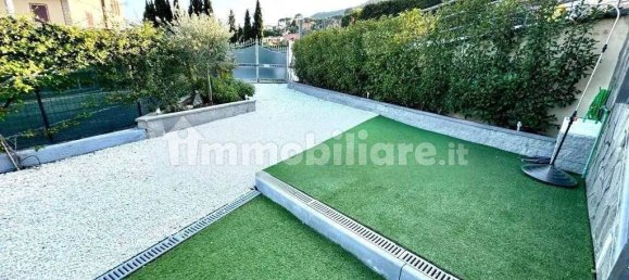 2 chambres Appartement à La Spezia, Italy No. 223990 2