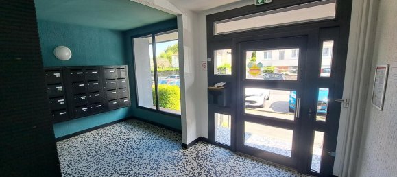 Apartamento de 2 dormitorios en Tinqueux, France No. 64919 2