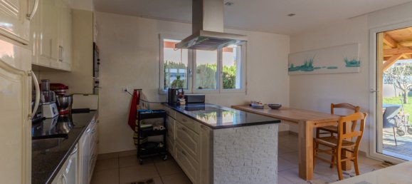 6 bedrooms House in Vetroz, Switzerland No. 352 4