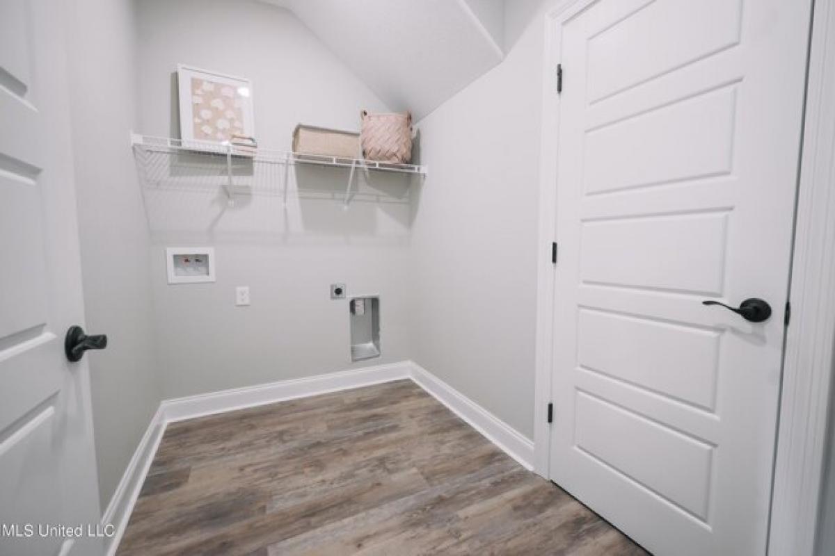 5 bedrooms House in Gulfport, USA No. 441106