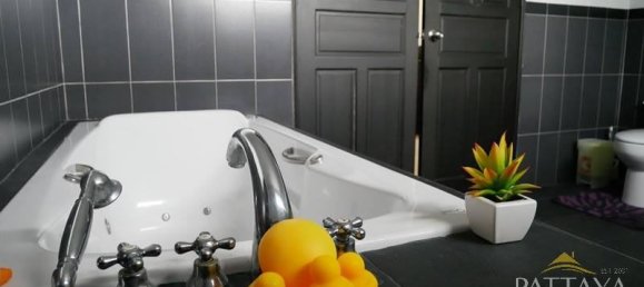 5 Schlafzimmer Cafe / Restaurant in Pattaya, Thailand, Nr. 987 10