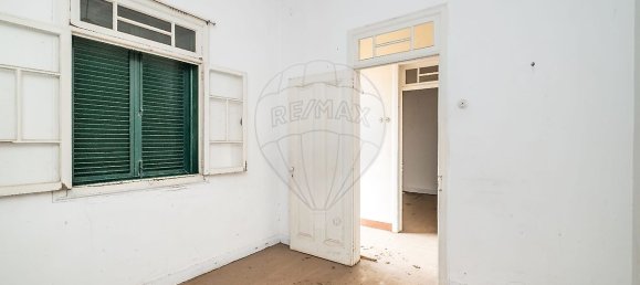 Дом с 4 спальнями в Санта Круш, Португалия № 25964 10