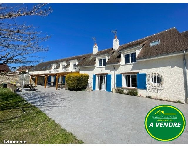 5 bedrooms House in Rieux, France No. 362614