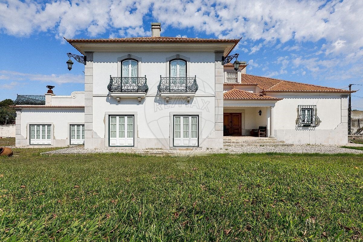 Villa T4 em Bucelas, Portugal N.º 46840