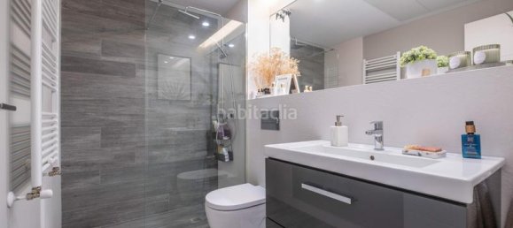 4 bedrooms Townhouse in Zaragoza, Spain No. 63737 14