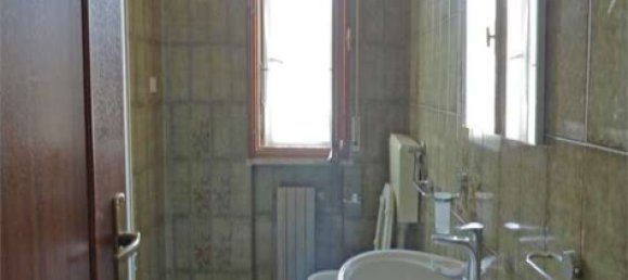 2 bedrooms Apartment in Villafranca in Lunigiana, Italy No. 332520 13