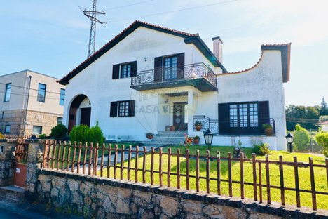 5 bedrooms House in Lanheses, Portugal No. 174788