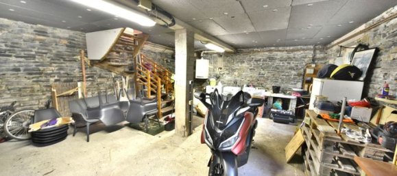 3 bedrooms House in Allassac, France No. 314202 10