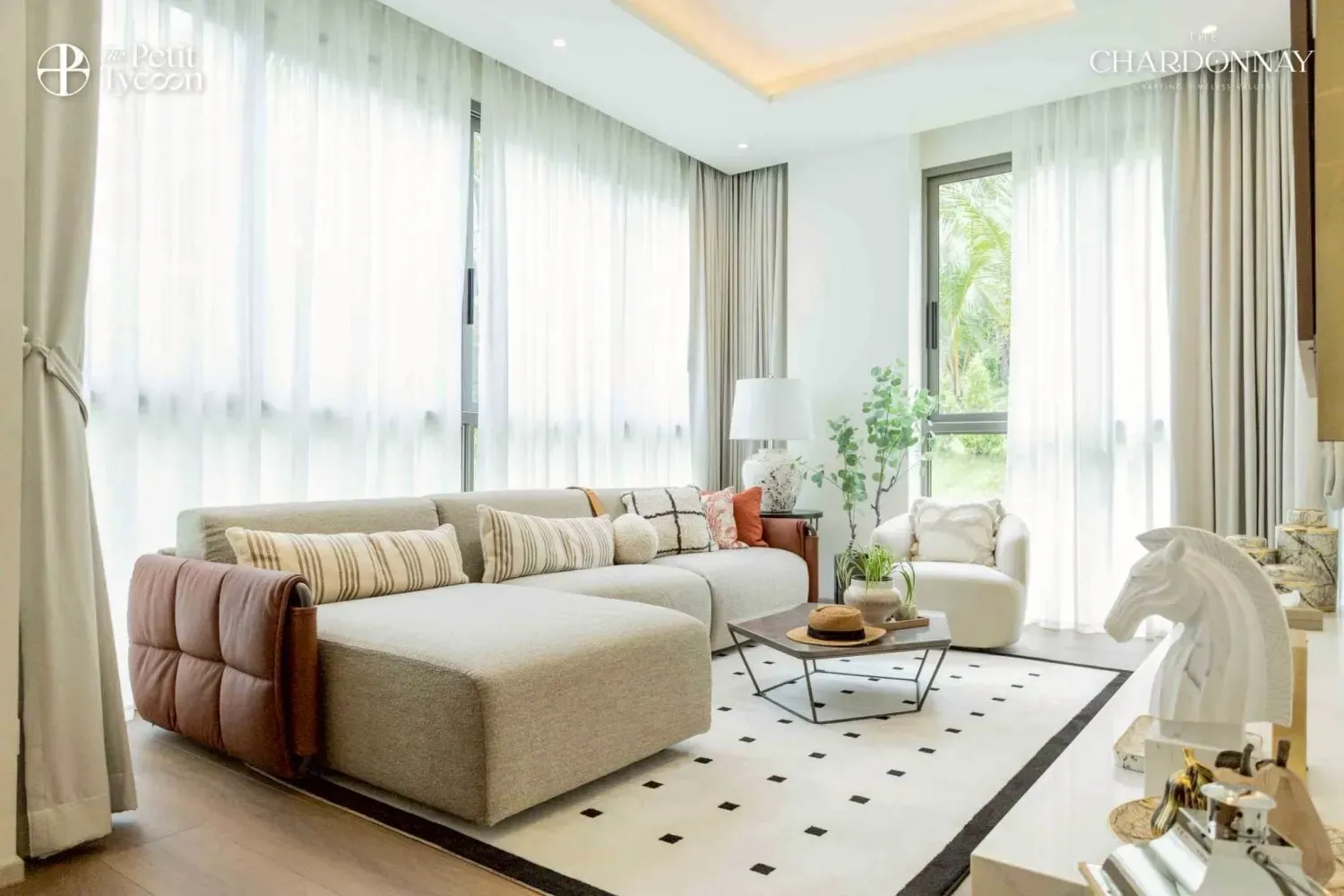 3 bedrooms Condominium for sale in Surin, Northeastern Thailand, Thailand № 80422
