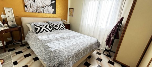 3 rooms Apartment in Senigallia, Italy No. 71157 8