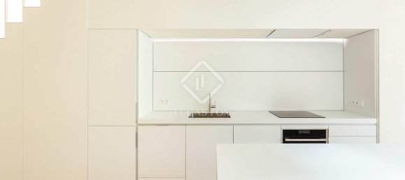 2 chambres Appartement à Ciutat Vella, Spain No. 127791 10