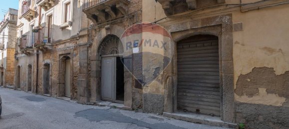 Casa de 6 divisões em Caltagirone, Italy N.º 166577 3