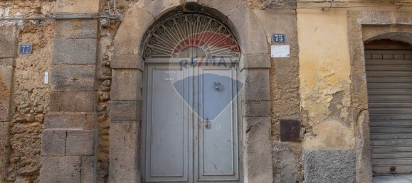 Casa de 6 divisões em Caltagirone, Italy N.º 166577 31