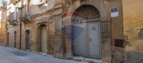 Casa de 6 divisões em Caltagirone, Italy N.º 166577 7