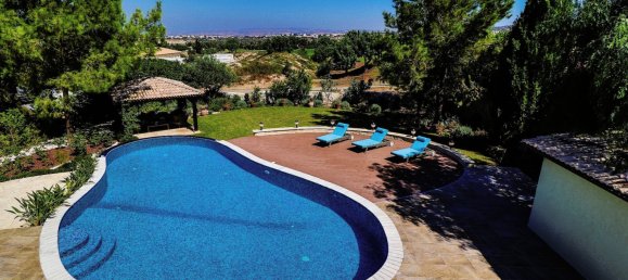 5 bedrooms Villa in Aphrodite Hills, Cyprus No. 22394 10
