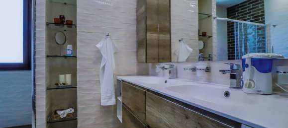 5 bedrooms Villa in Aphrodite Hills, Cyprus No. 22394 14