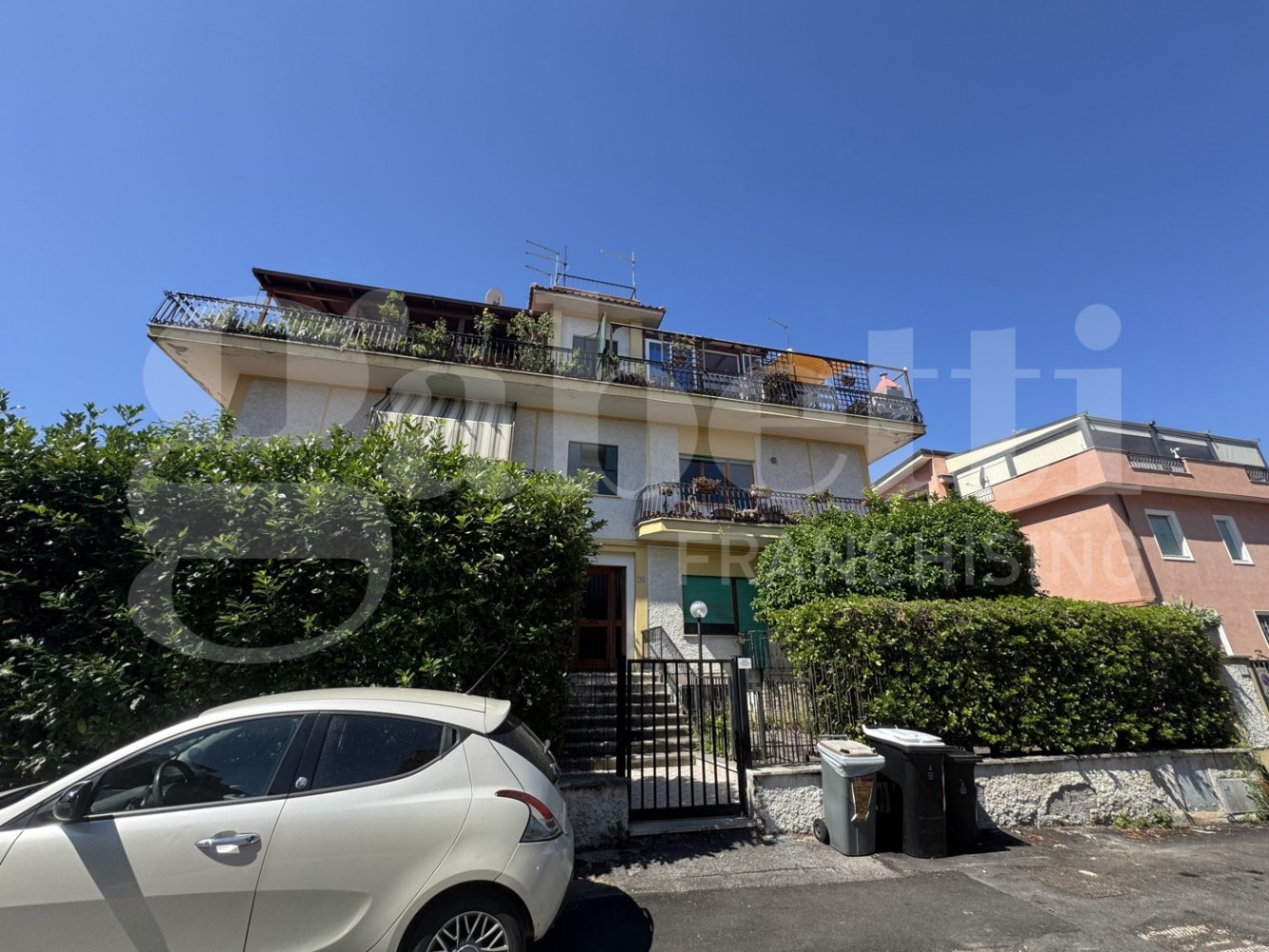 2 bedrooms Apartment in Ciampino, Italy No. 293925