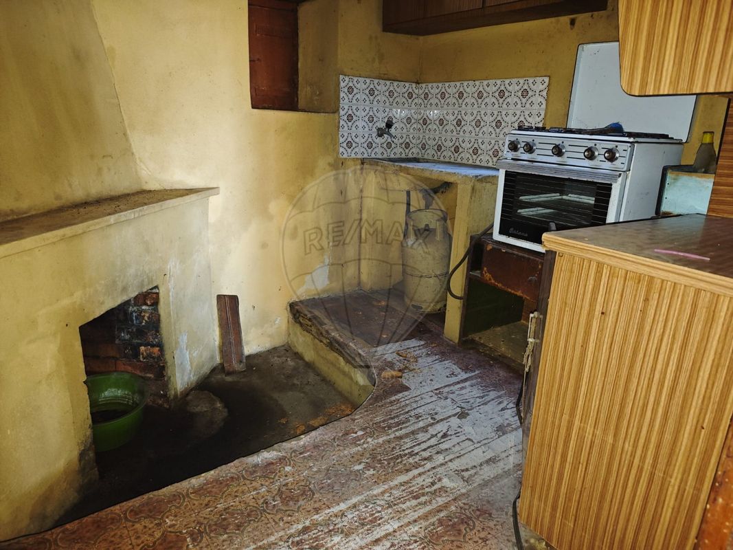 4 Schlafzimmer Haus in Miranda do Corvo, Portugal, Nr. 34413