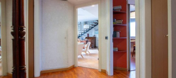 Apartamento de 5 divisões em Lainate, Italy N.º 41689 41