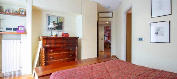 Apartamento de 5 divisões em Lainate, Italy N.º 41689 2