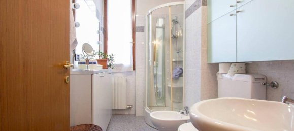 Apartamento de 5 divisões em Lainate, Italy N.º 41689 14