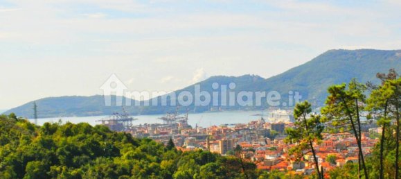3 bedrooms Apartment in La Spezia, Italy No. 109066 21