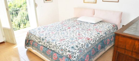 3 bedrooms Apartment in La Spezia, Italy No. 109066 3