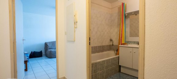 1 bedroom Apartment in Hennebont, France No. 202891 2