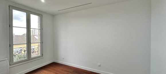 Квартира с 2 спальнями в Дранси, Франция № 138380 6