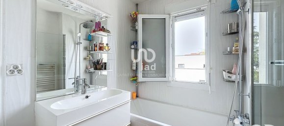 3 bedrooms Townhouse in Reims, France No. 61114 9