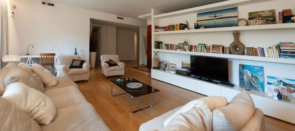 10 bedrooms Apartment in Rome, Italy No. 357017 2