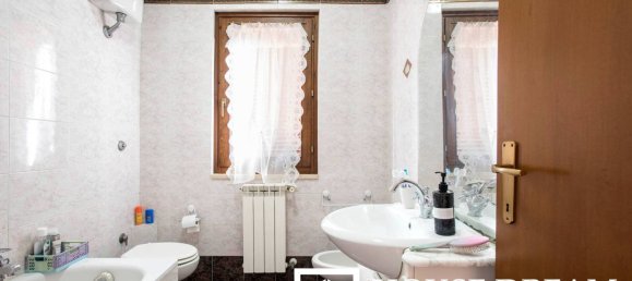 3 Schlafzimmer Villa in Anzio, Italy, Nr. 292367 33