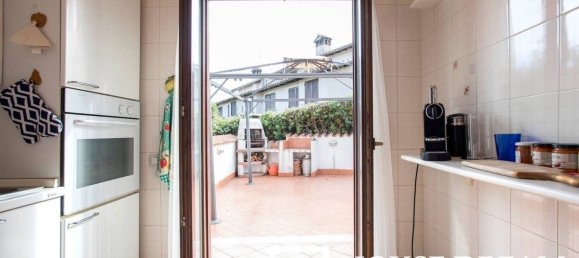 3 Schlafzimmer Villa in Anzio, Italy, Nr. 292367 20