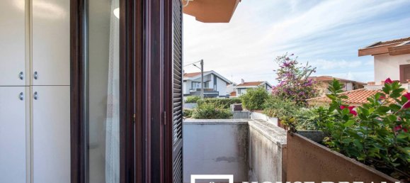 3 Schlafzimmer Villa in Anzio, Italy, Nr. 292367 24