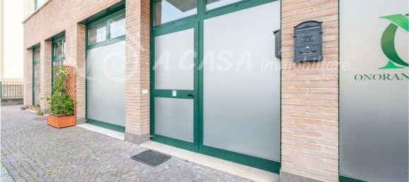 53m² Commercial property in Noceto, Italy No. 88387 3