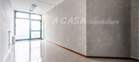 53m² Commercial property in Noceto, Italy No. 88387 6