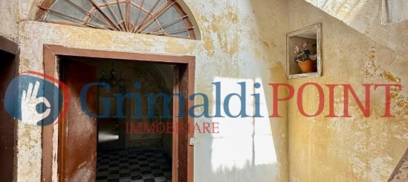15 rooms House in Lecce, Italy No. 9284 28