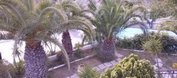 Villa de 4 dormitorios en Loutraki, Greece No. 1469 3