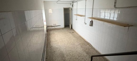 174m² Commercial property in Verona, Italy No. 260690 25