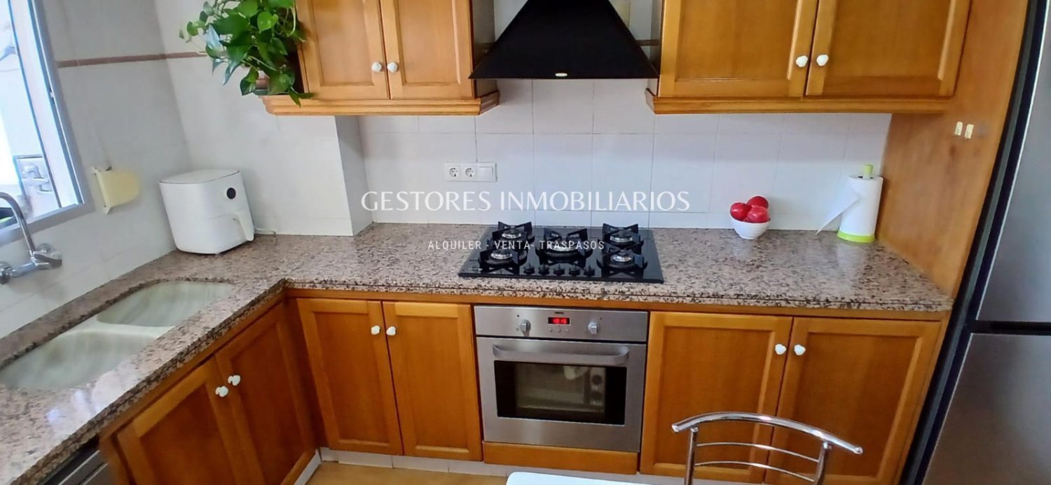 3 bedrooms Apartment in Alicante, Spain No. 259065