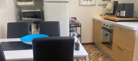 5-salle Appartement à Giugliano in Campania, Italy No. 227560 9