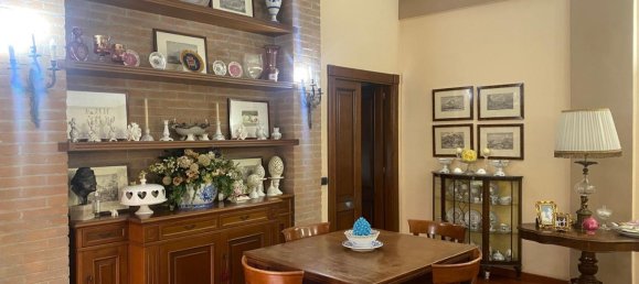 5-salle Appartement à Giugliano in Campania, Italy No. 227560 2