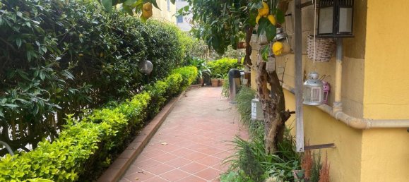 5-salle Appartement à Giugliano in Campania, Italy No. 227560 7