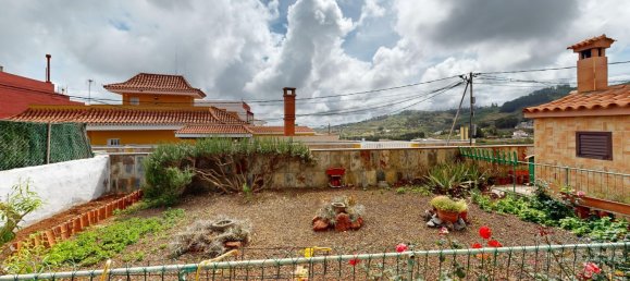 5 bedrooms Villa in Firgas, Spain No. 13233 22