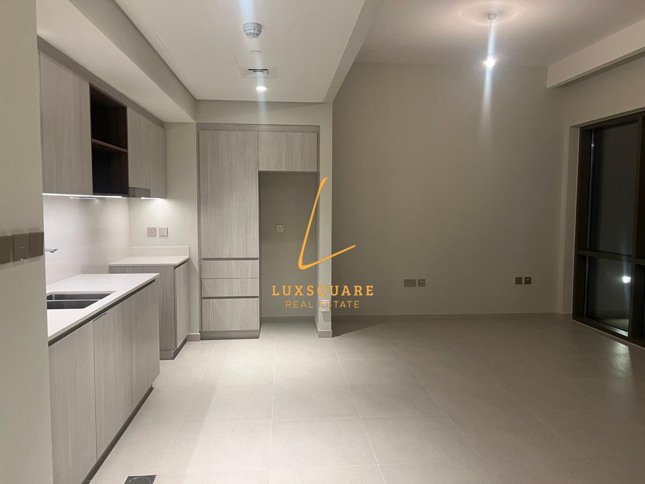 2 غرف نوم شقة في خور دبي, UAE رقم 14660