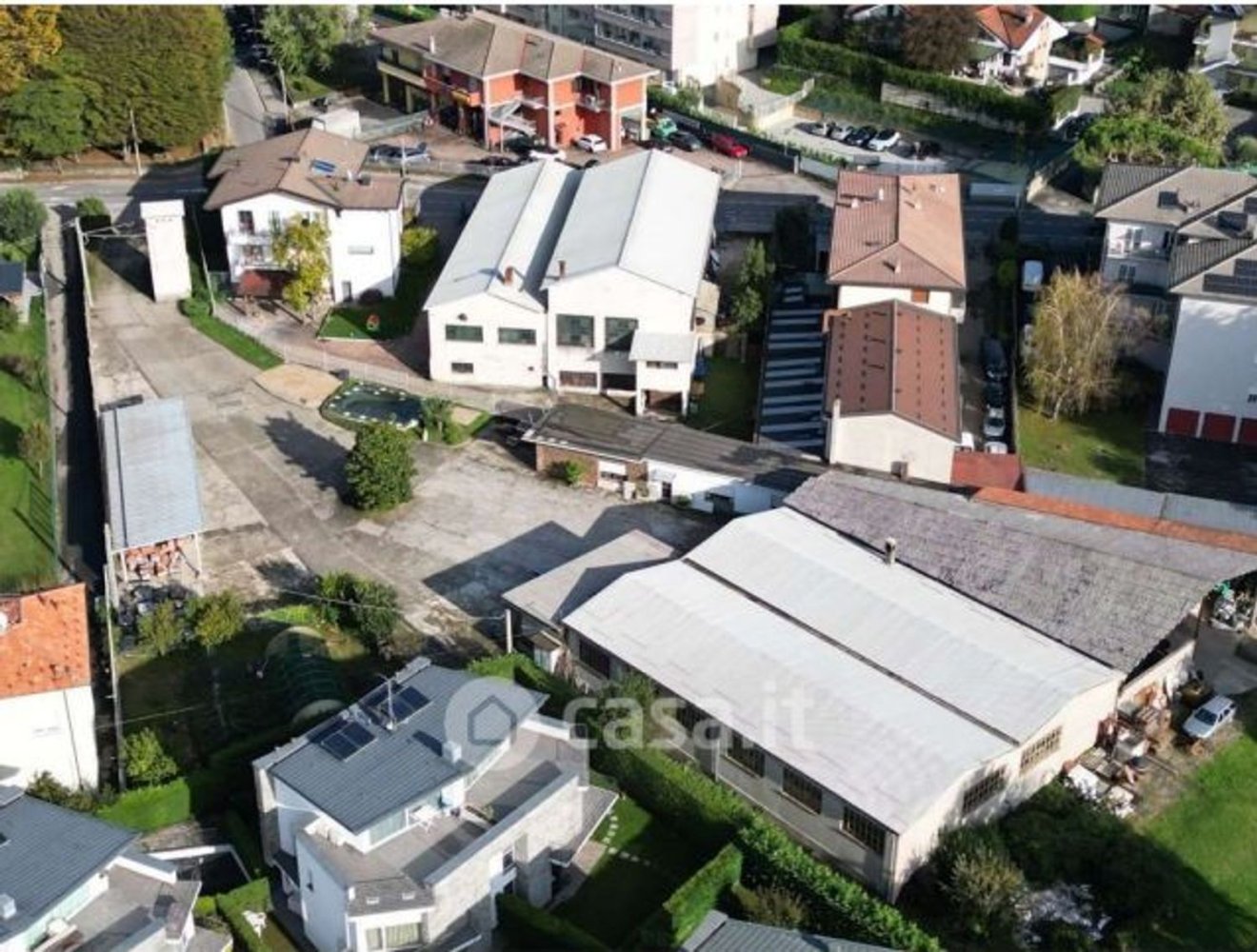 566m² Warehouse in Como, Italy No. 362294