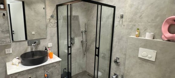 4 bedrooms Apartment in Nasimi, Azerbaijan No. 1387 2