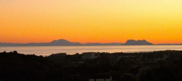 Grundstück in Estepona, Spain 2537m², Nr. 25321 4