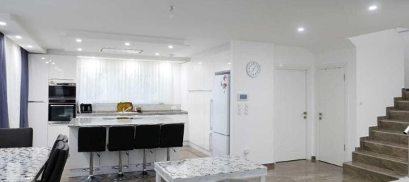 Casa de 5 dormitorios en Ingersheim, France No. 245687 3